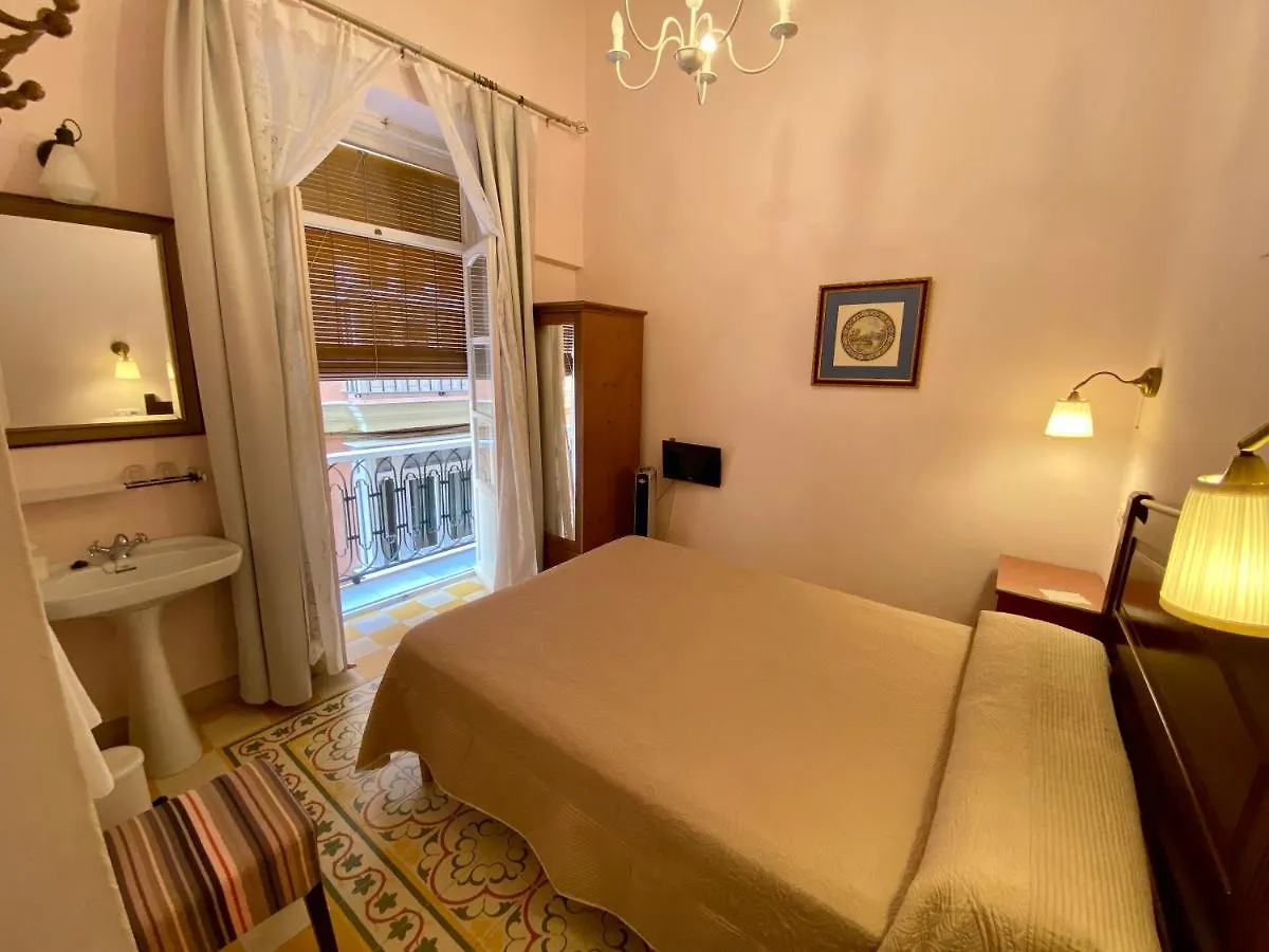 Pension Espana Cadiz 0*,  Spain