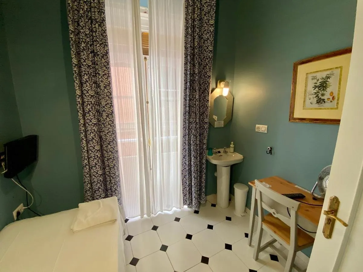 Pension Espana Cadiz Konukevi