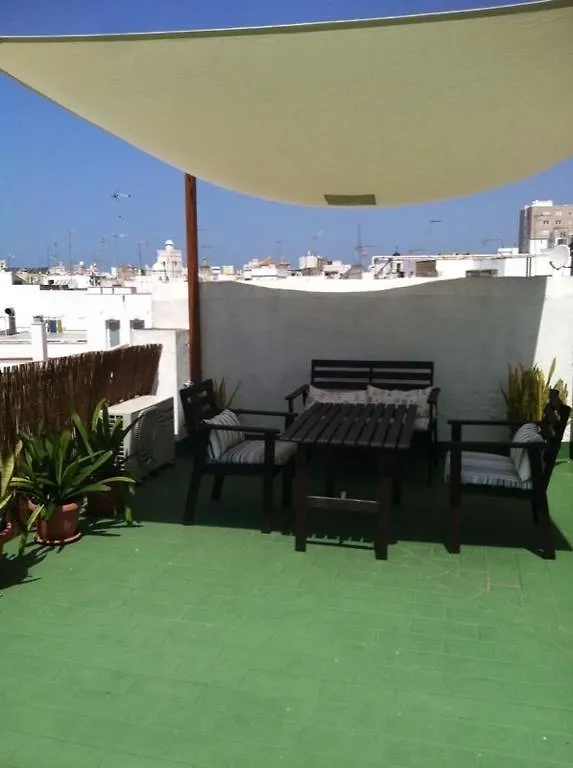 Konukevi Pension Espana Cadiz