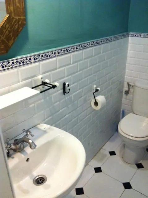 Konukevi Pension Espana Cadiz